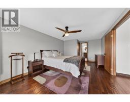 6 REGAL Drive - 25