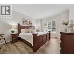 819 CREEKSIDE Drive - 17