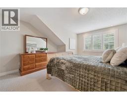 819 CREEKSIDE Drive - 22