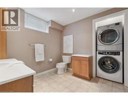 819 CREEKSIDE Drive - 32