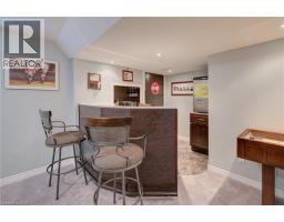 16 ENGLISH Crescent - 25