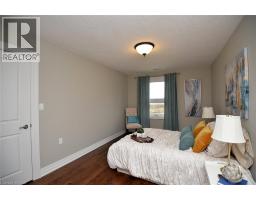 41 SISTER KERN Terrace - 23