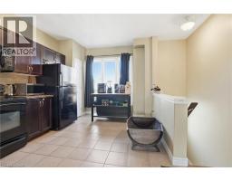 15 HEMLOCK Way - 10