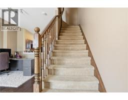 15 HEMLOCK Way - 11