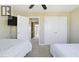 15 HEMLOCK Way - 13