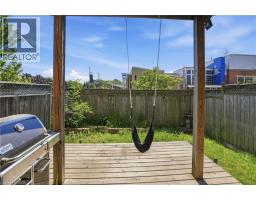 15 HEMLOCK Way - 24