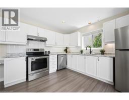 82 CATHERINE Street - 14
