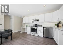 82 CATHERINE Street - 15