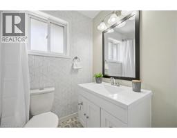 82 CATHERINE Street - 25