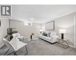 82 CATHERINE Street - 28