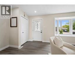 82 CATHERINE Street - 4