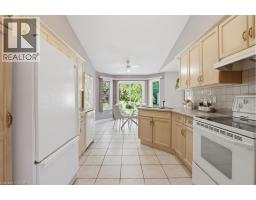 9 EVELYN Court - 10