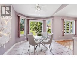 9 EVELYN Court - 14