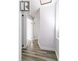 170 CANNON Street W - 12