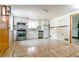 170 CANNON Street W - 26