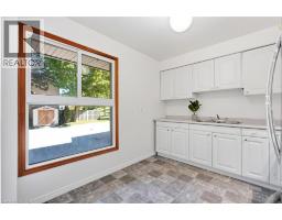 15 GREEN VALLEY Drive UnitNo. 34 - 11