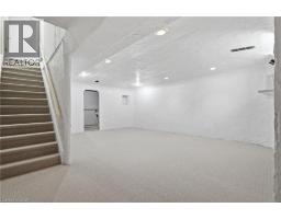 15 GREEN VALLEY Drive UnitNo. 34 - 28