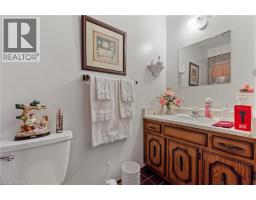 202 RAY Street N - 18