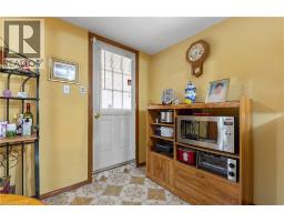 202 RAY Street N - 38