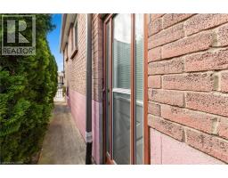 202 RAY Street N - 40