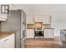 2423 VALLEY HEIGHTS Crescent - 11