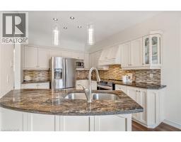 2423 VALLEY HEIGHTS Crescent - 12
