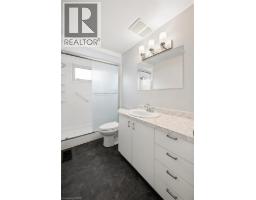156 TRAYNOR Avenue - 40