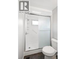 156 TRAYNOR Avenue - 41
