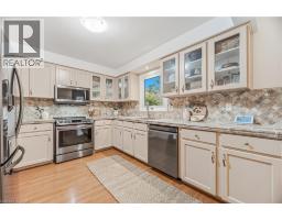 1004 ROXBOROUGH Drive - 14