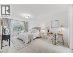 1004 ROXBOROUGH Drive - 24