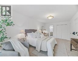 1004 ROXBOROUGH Drive - 26