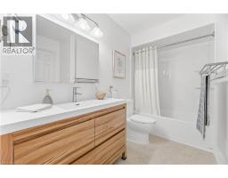 1004 ROXBOROUGH Drive - 27