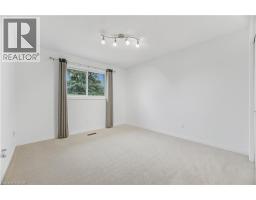 1004 ROXBOROUGH Drive - 31