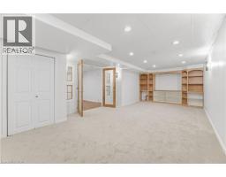 1004 ROXBOROUGH Drive - 35