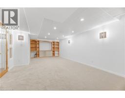 1004 ROXBOROUGH Drive - 37