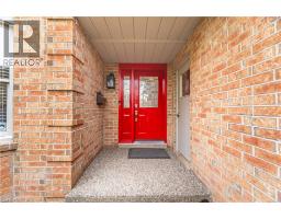 1004 ROXBOROUGH Drive - 4