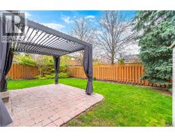 1004 ROXBOROUGH Drive - 48