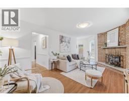 1004 ROXBOROUGH Drive - 8