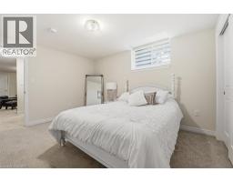 160 SUSAN Drive - 32