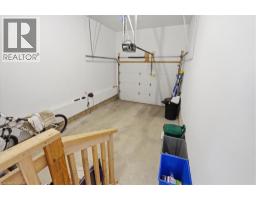 160 SUSAN Drive - 34