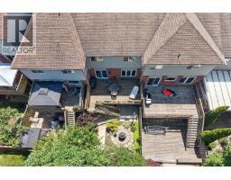 354 HIGHLAND Road W - 33