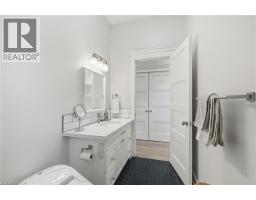 550 JAMES Street N - 13