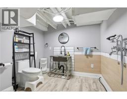 550 JAMES Street N - 26