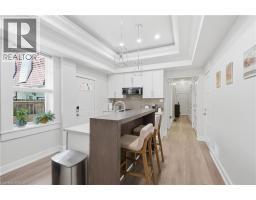 550 JAMES Street N - 8