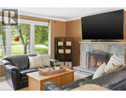 318 FREELTON Road - 10