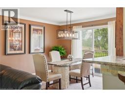 318 FREELTON Road - 11