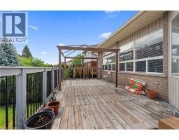 4 CLAIRFIELDS Drive - 25