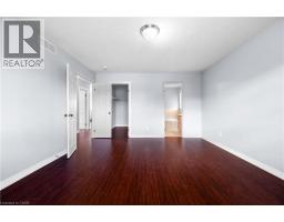4 CLAIRFIELDS Drive - 32