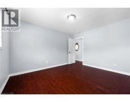 4 CLAIRFIELDS Drive - 41