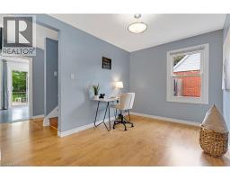 66 SHERWOOD Avenue - 10